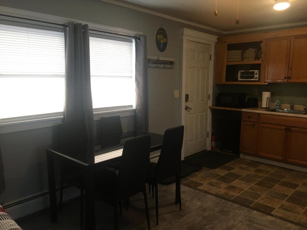 Home Away From Home, Recently Renovated North Troy Extérieur photo