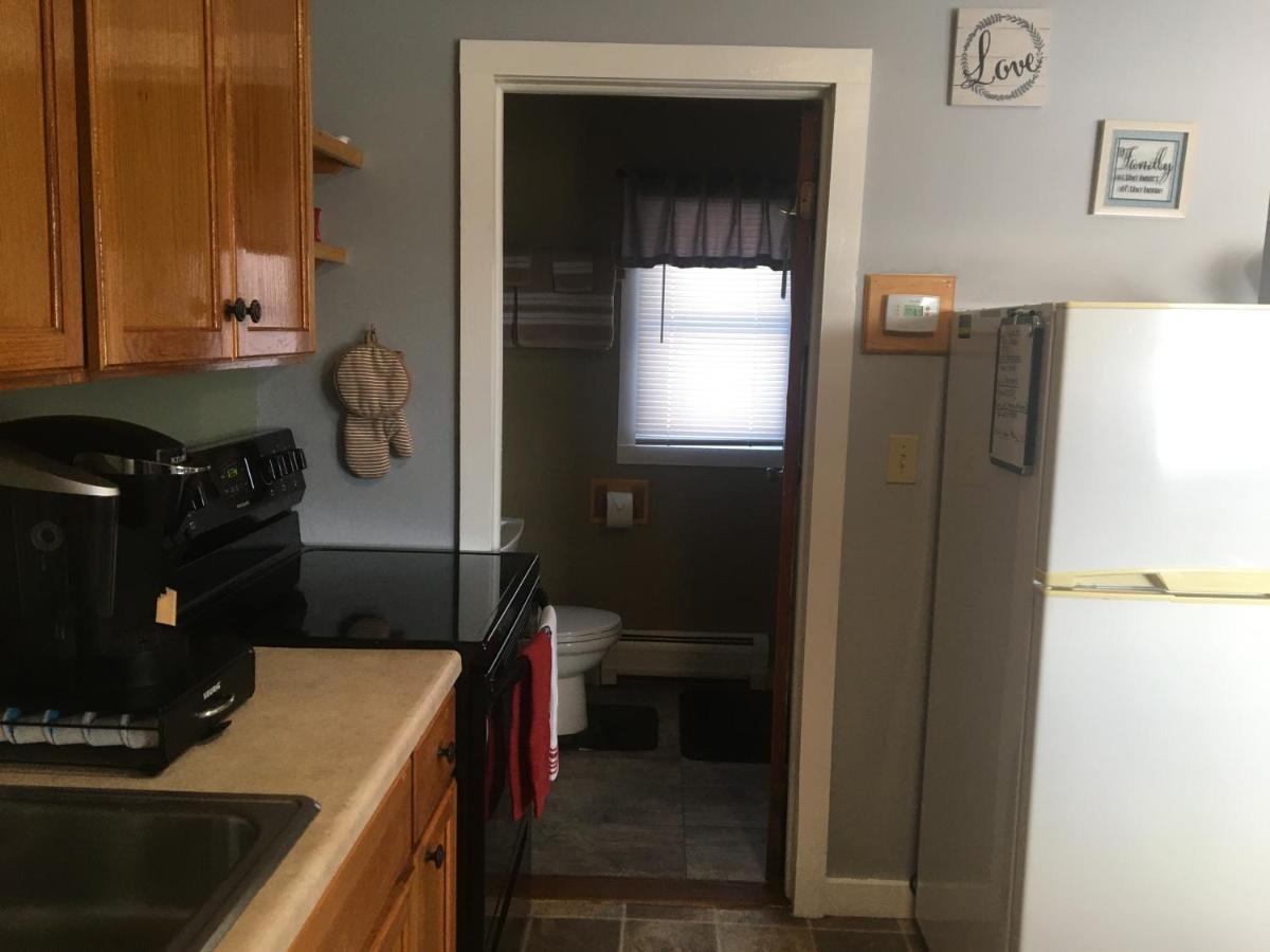 Home Away From Home, Recently Renovated North Troy Extérieur photo