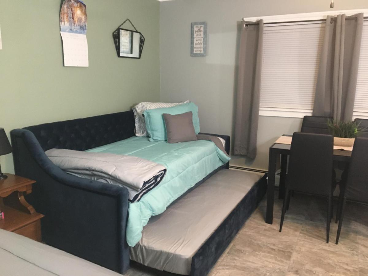 Home Away From Home, Recently Renovated North Troy Extérieur photo